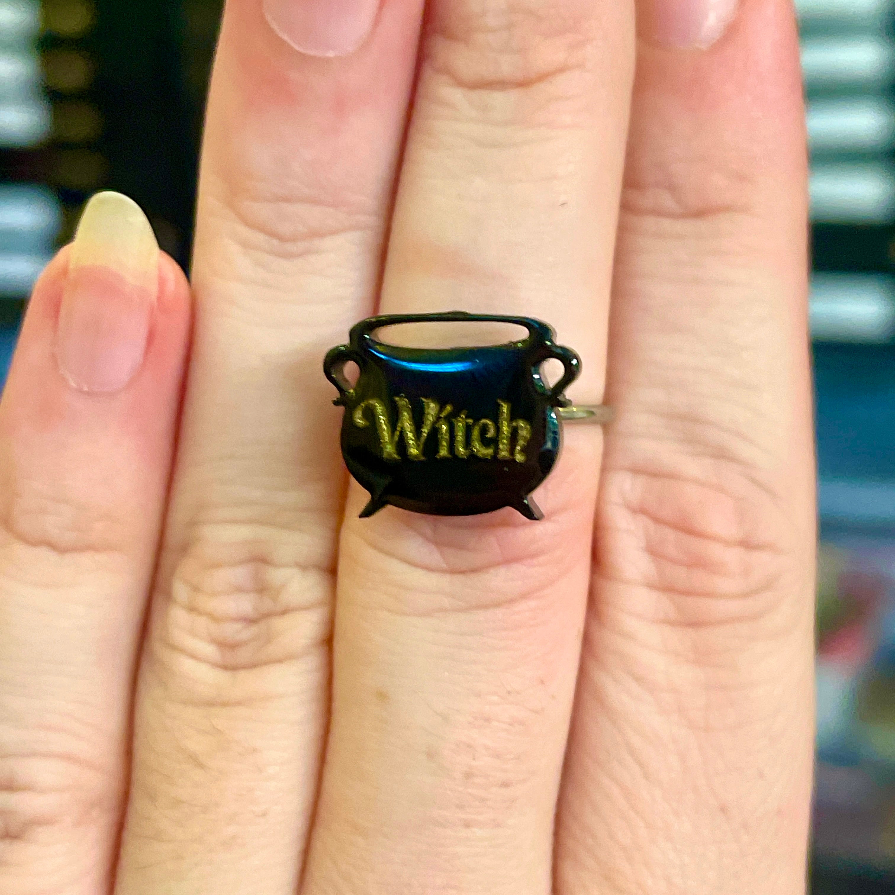 Witch Cauldron Ring