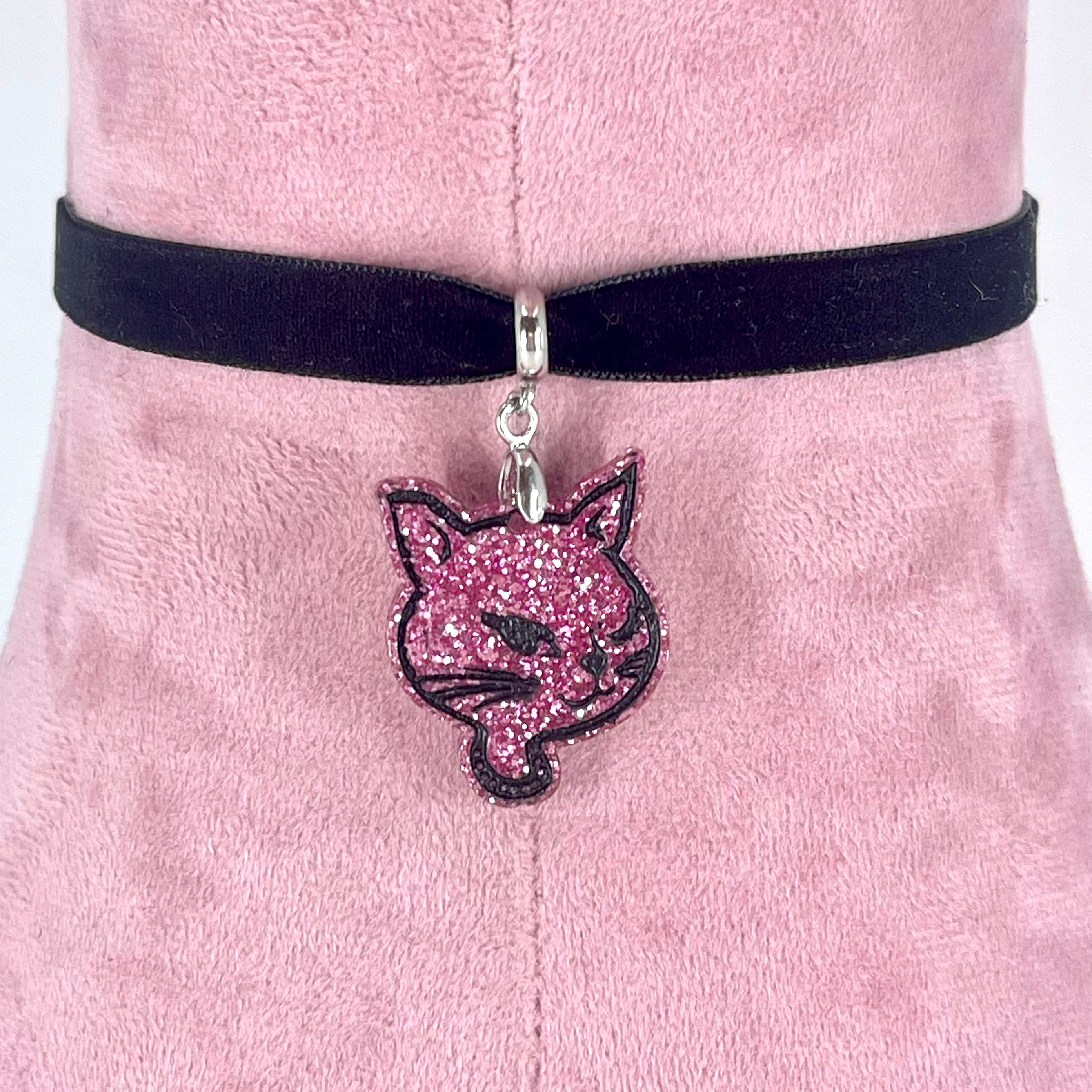 Winking Kitty Mini Velvet Choker