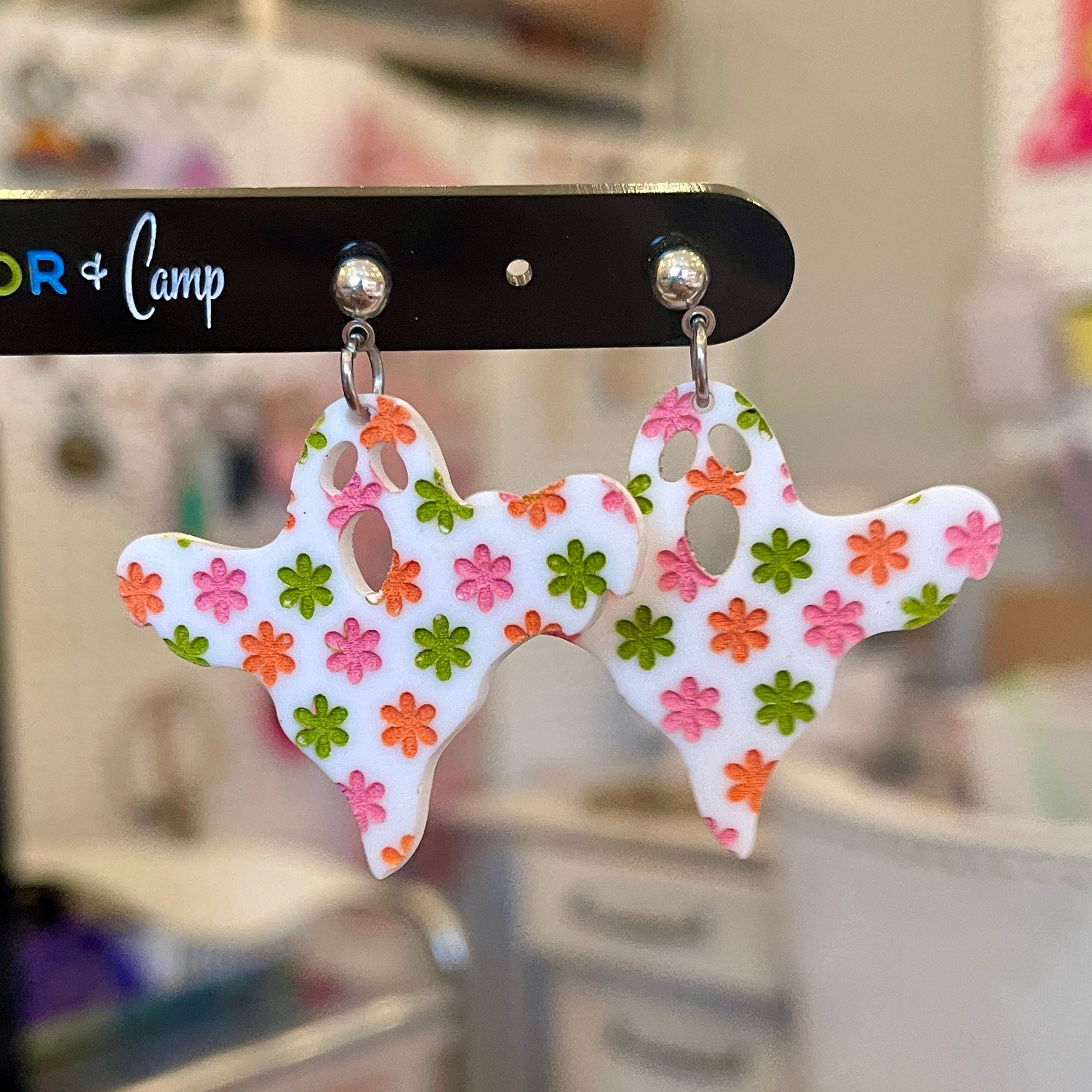 Groovy Sheet Ghosts - 70s Floral Earrings