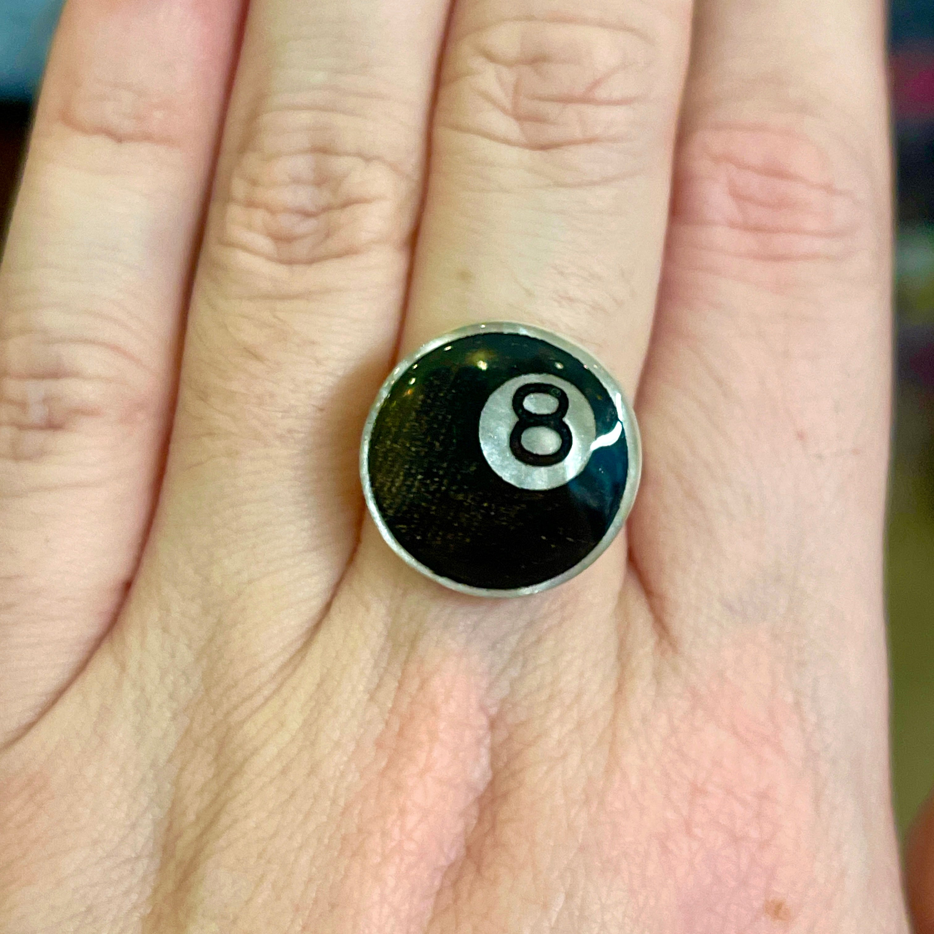 8 Ball Ring