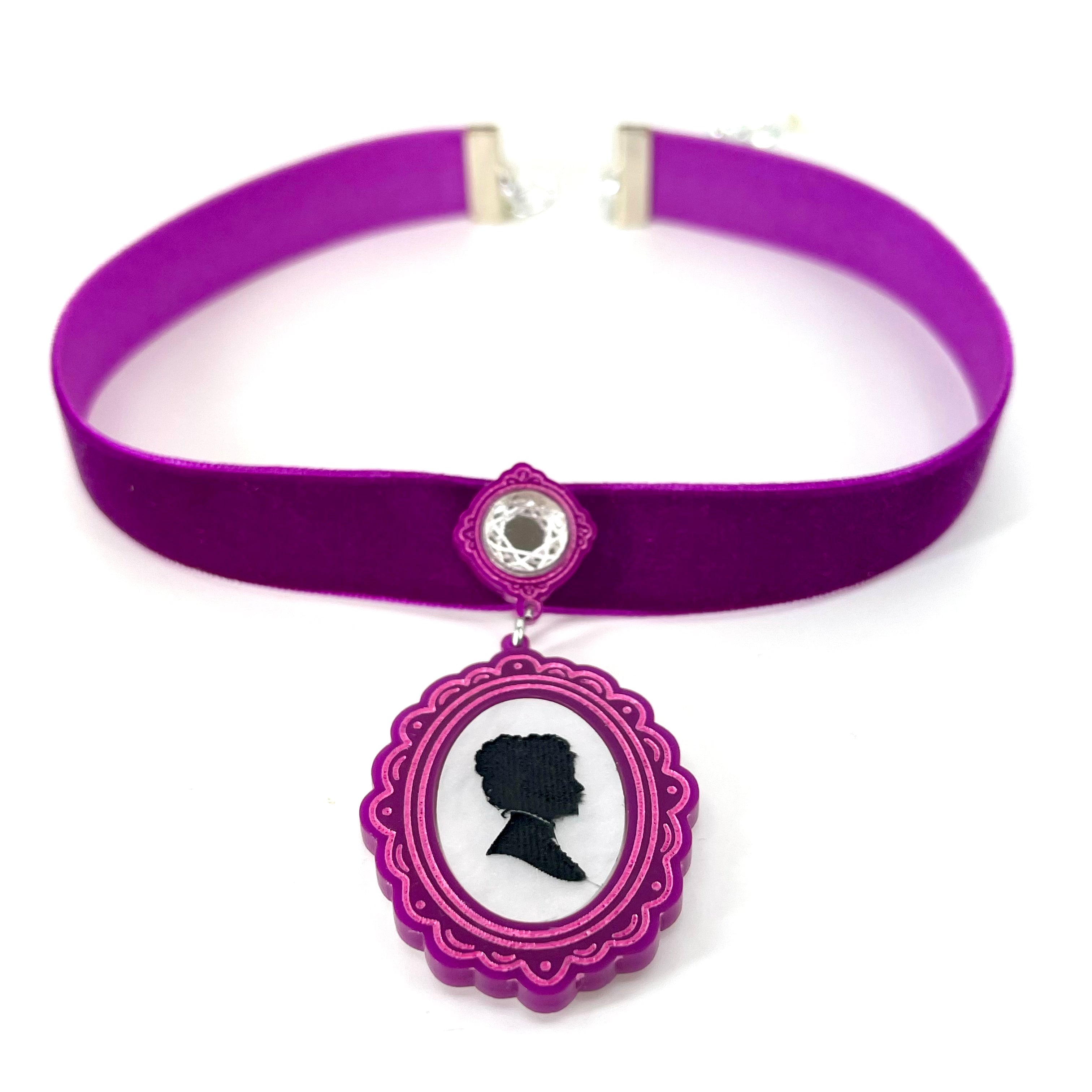 Baroque Cameo Velvet Choker